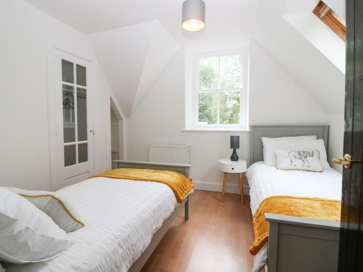 Hayloft Villa Питърхед Екстериор снимка